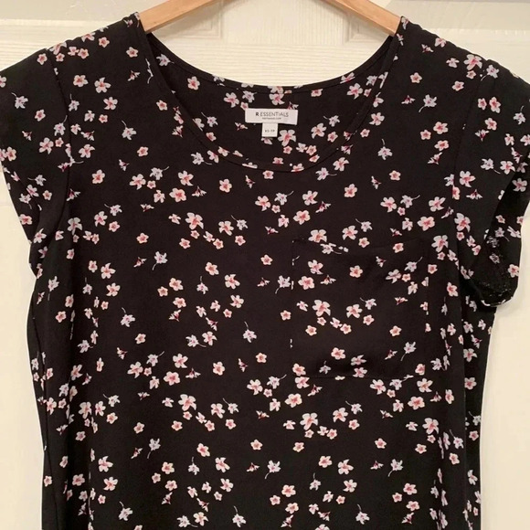 Reitmans Black Floral XS - Picture 1 of 7